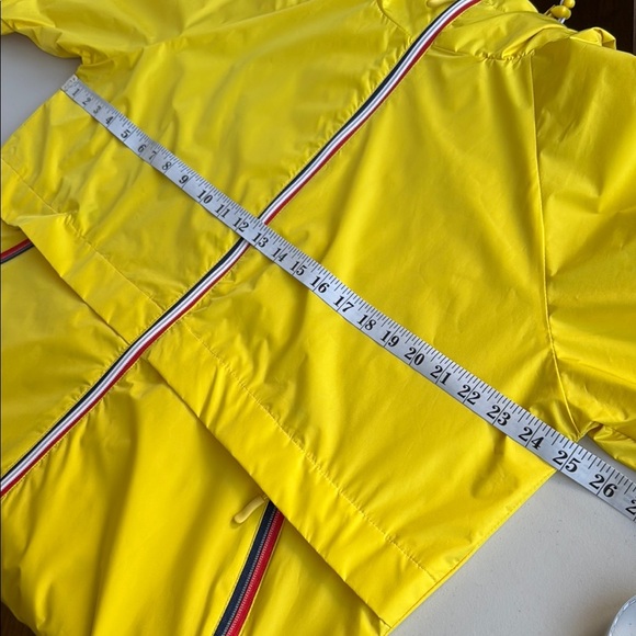 Saki Sport Sunshine Yellow Water-Resistant Jacket Hood Lightweight Fabric - Picture 13 of 15